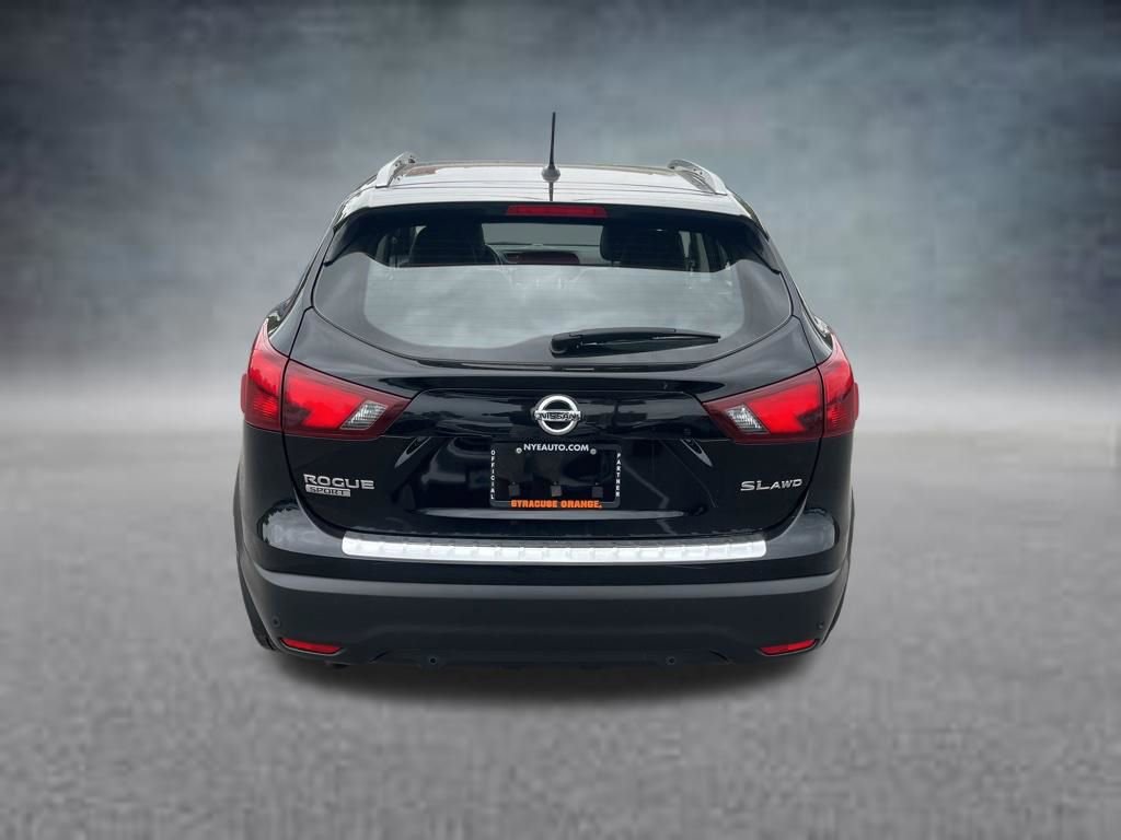 Used 2019 Nissan Rogue Sport SL w/ Premium Package AWD/4WD image 4