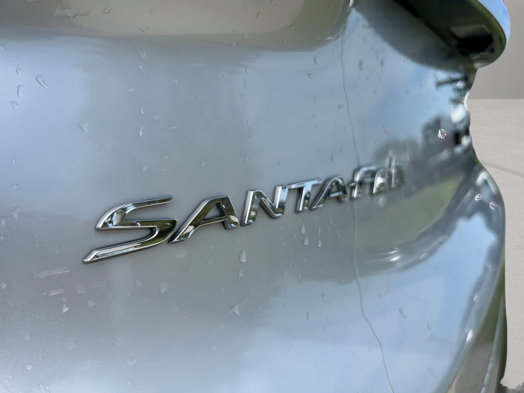 Used 2019 Hyundai Santa Fe SEL AWD/4WD image 12