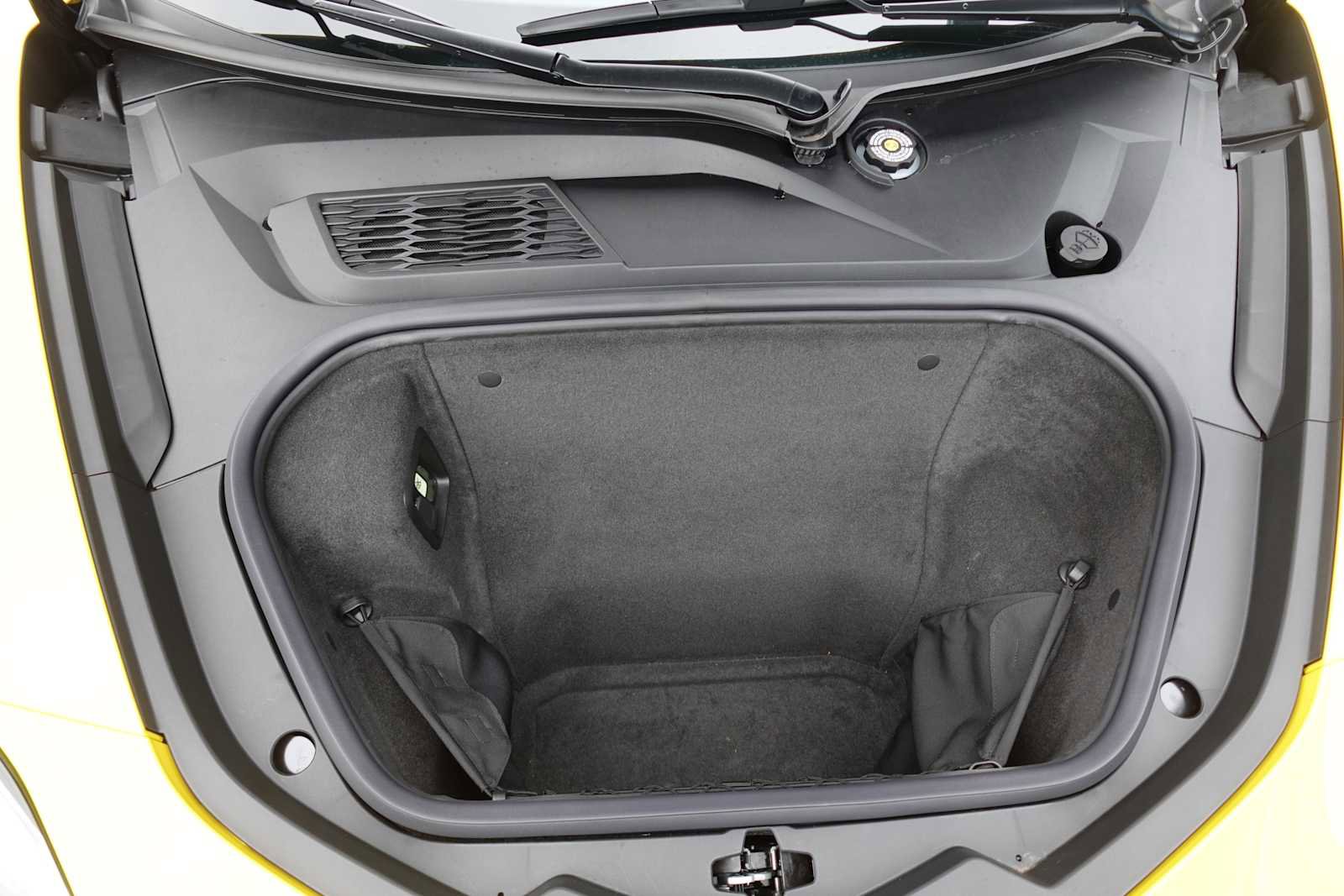 New 2026 Chevrolet Corvette Stingray Preferred Cpe w/ Z51 Performance Package RWD image 37