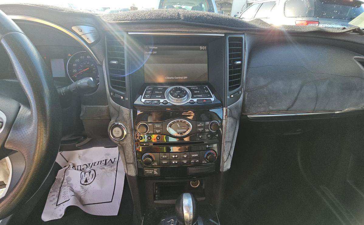 Used 2009 INFINITI FX35 2WD w/ Navigation Pkg image 11