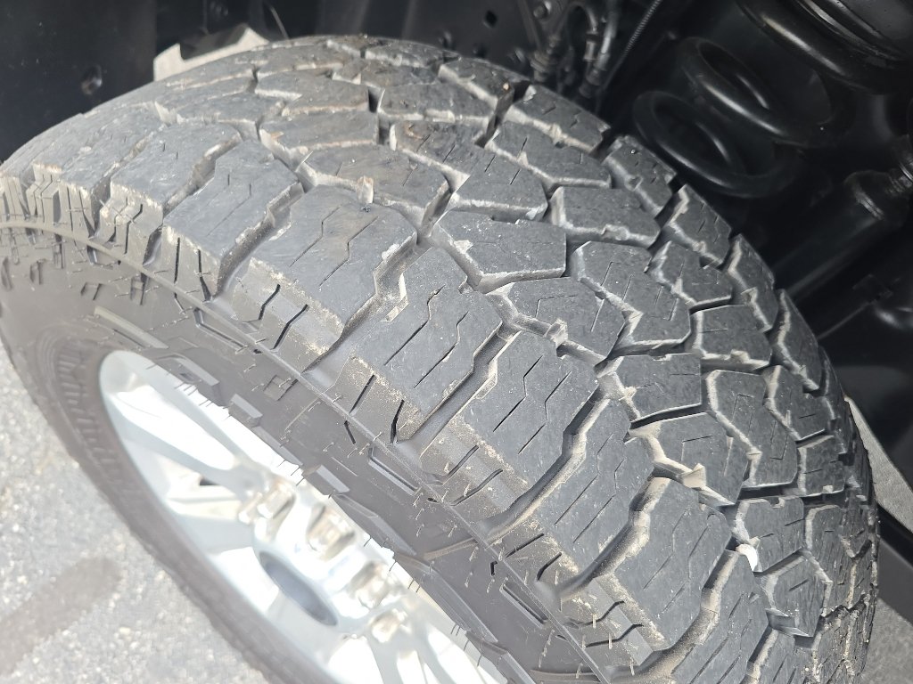 Used 2018 Ford F250 Platinum w/ Platinum Ultimate Package AWD/4WD image 39