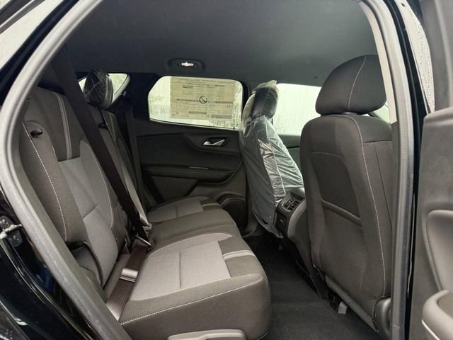 Used 2025 Chevrolet Blazer LT image 11