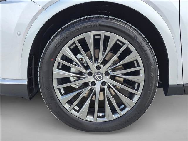 Used 2026 Lexus RX 350 FWD w/ Convenience Package image 10