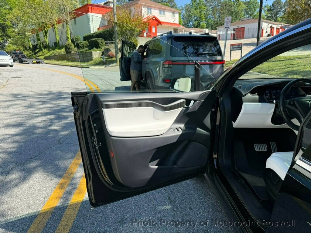 Used 2019 Tesla Model X Performance image 10