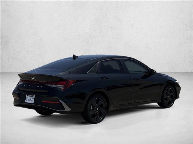 Certified 2026 Hyundai Elantra Sport FWD image 5