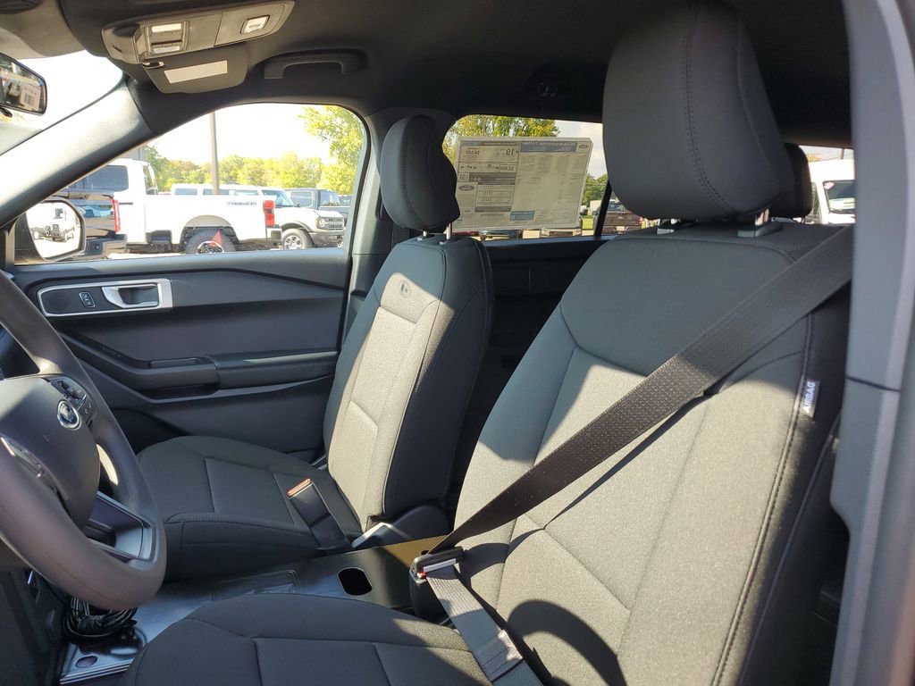 New 2026 Ford Explorer 4WD Police Interceptor image 12