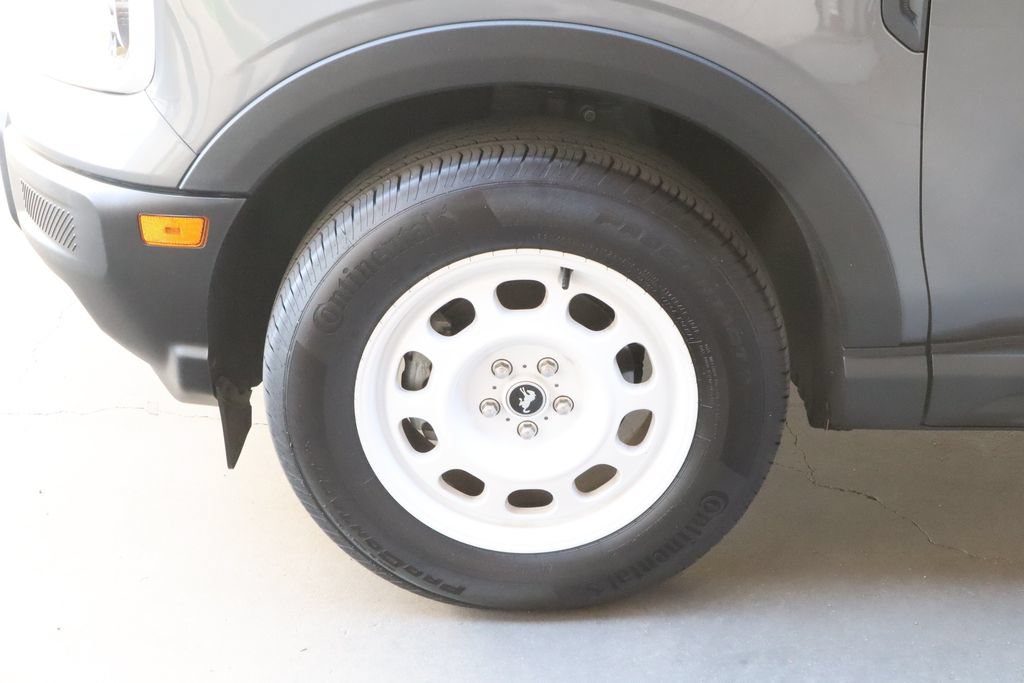 Used 2025 Ford Bronco Sport Heritage AWD/4WD image 14