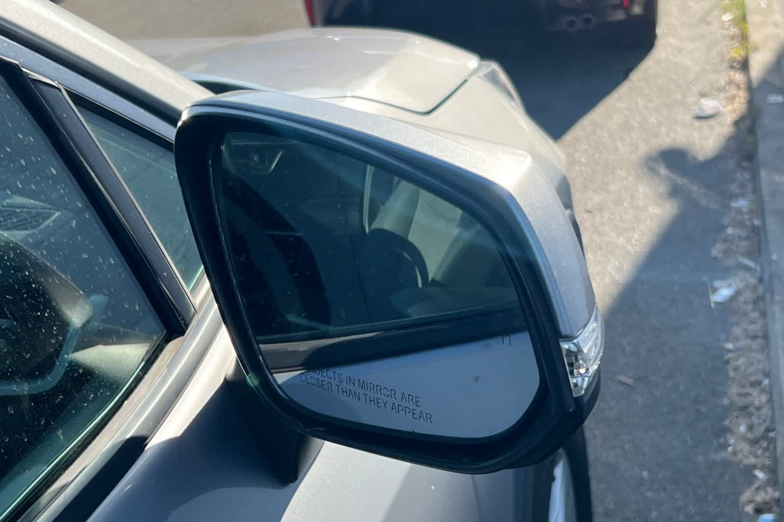 Used 2019 Toyota RAV4 XLE w/ Carpet Mat Package FWD image 16