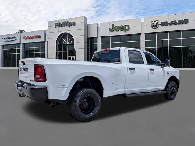 New 2026 RAM 3500 Tradesman AWD/4WD image 4