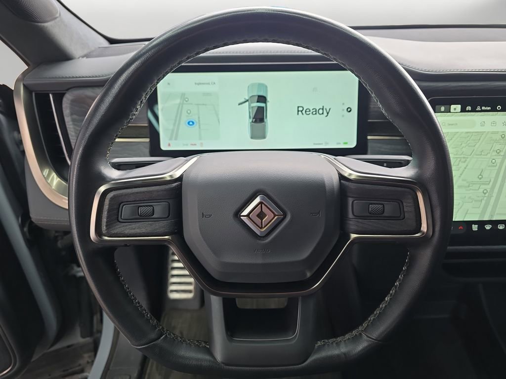 Used 2022 Rivian R1T Adventure image 12