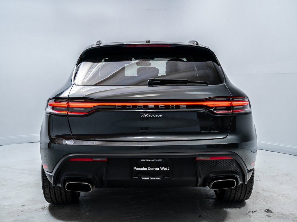 Used 2025 Porsche Macan image 6