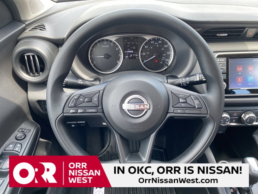 New 2025 Nissan Kicks Play S image 21