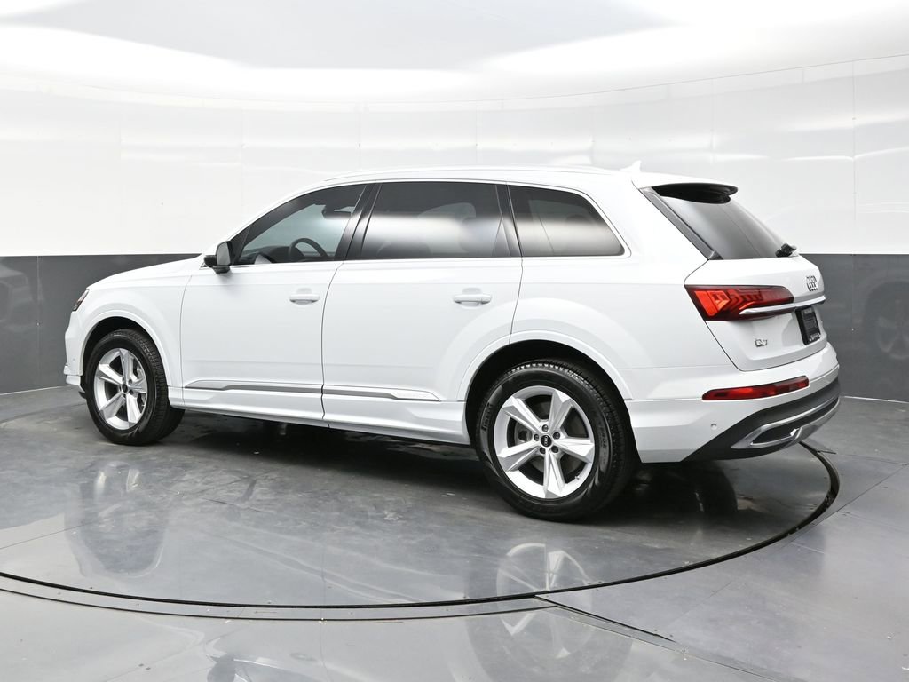 Used 2023 Audi Q7 2.0T Premium Plus w/ Premium Plus Package image 4