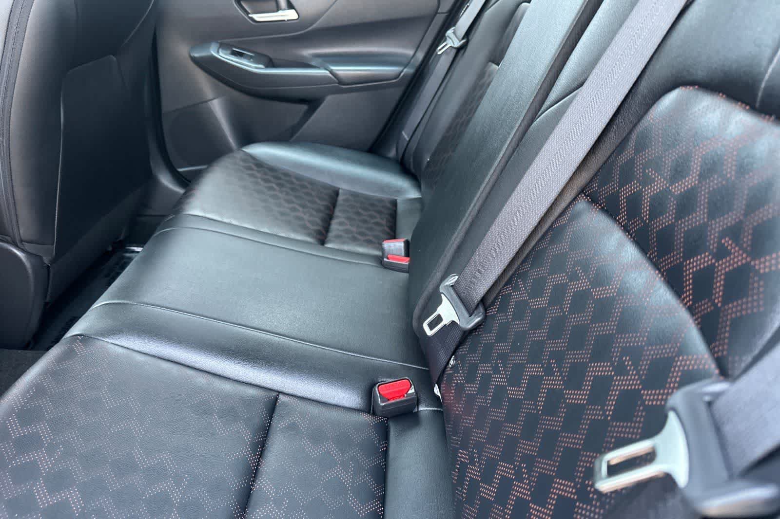 New 2027 Nissan Sentra SR FWD image 5