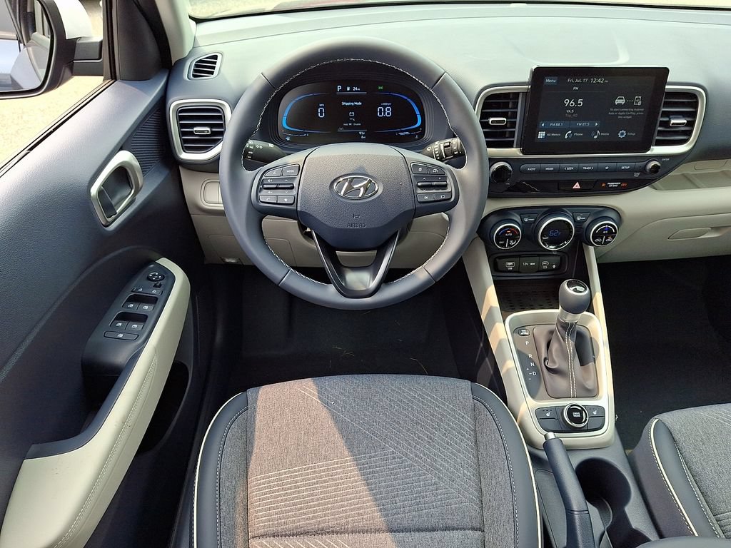 New 2026 Hyundai Venue SEL FWD image 8