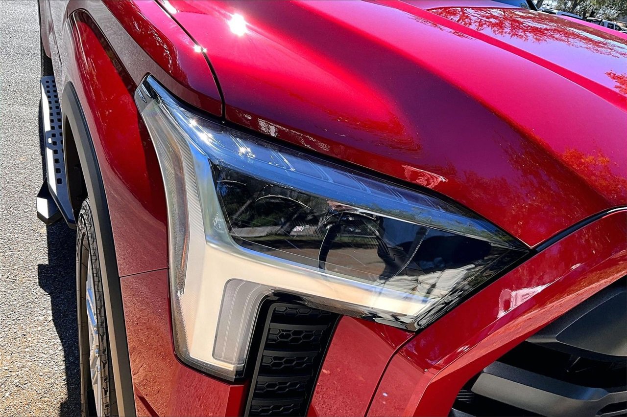 Used 2026 Toyota Tundra SR5 image 28