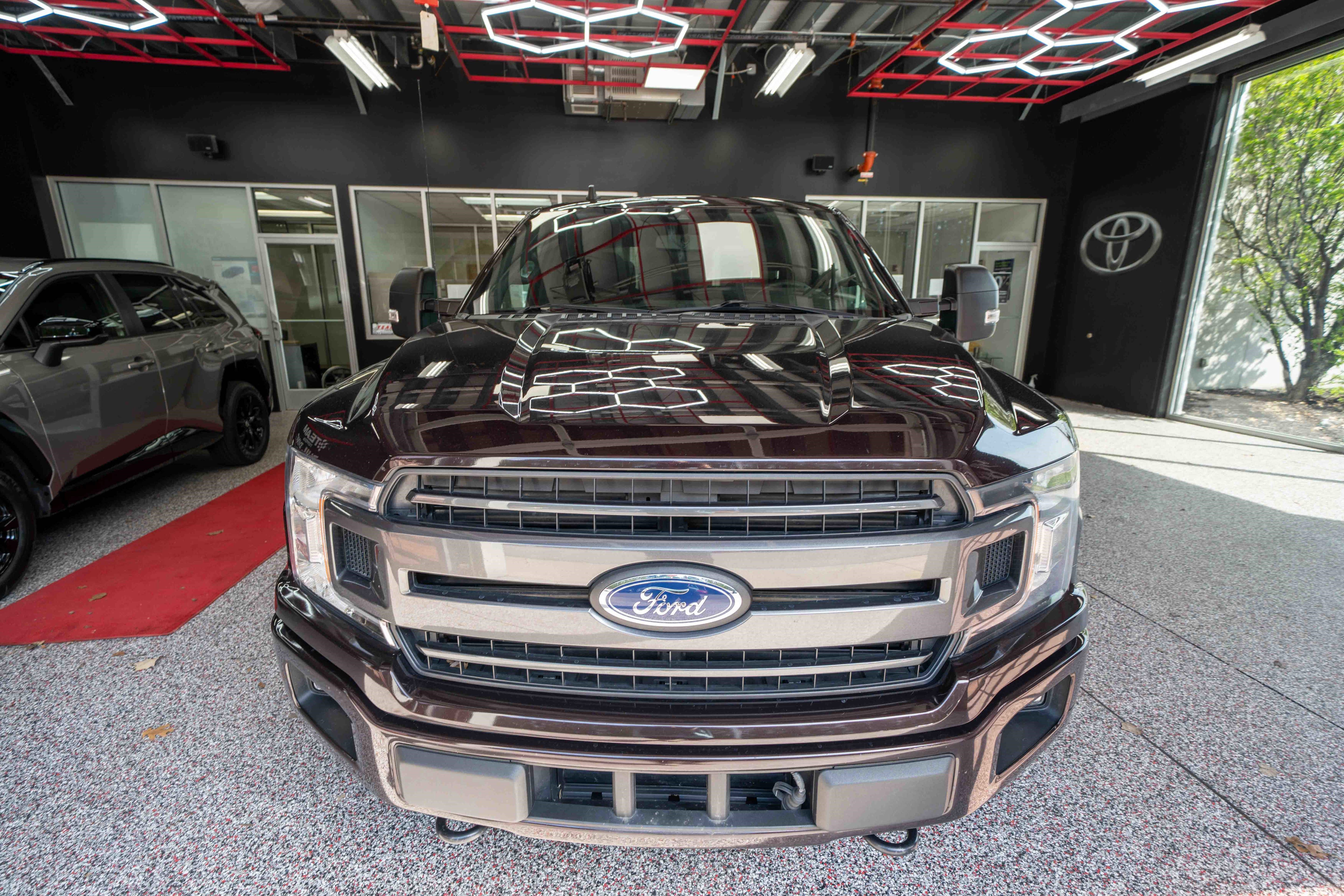 Used 2020 Ford F150 XLT w/ Equipment Group 301A Mid image 6