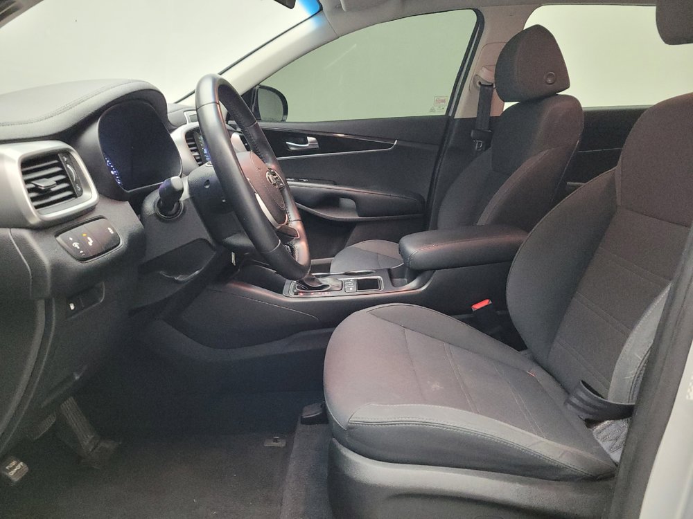 Used 2019 Kia Sorento S AWD/4WD image 17