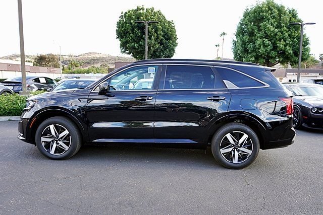 Used 2021 Kia Sorento S FWD image 8