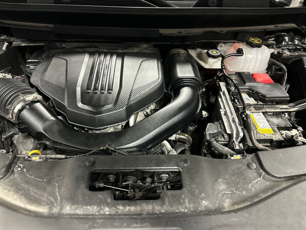 Used 2024 Chevrolet Traverse RS image 26