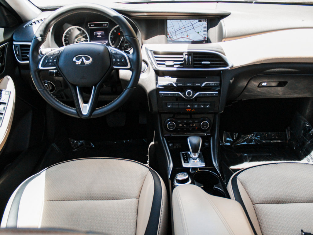 Used 2019 INFINITI QX30 AWD w/ Navigation Package image 25