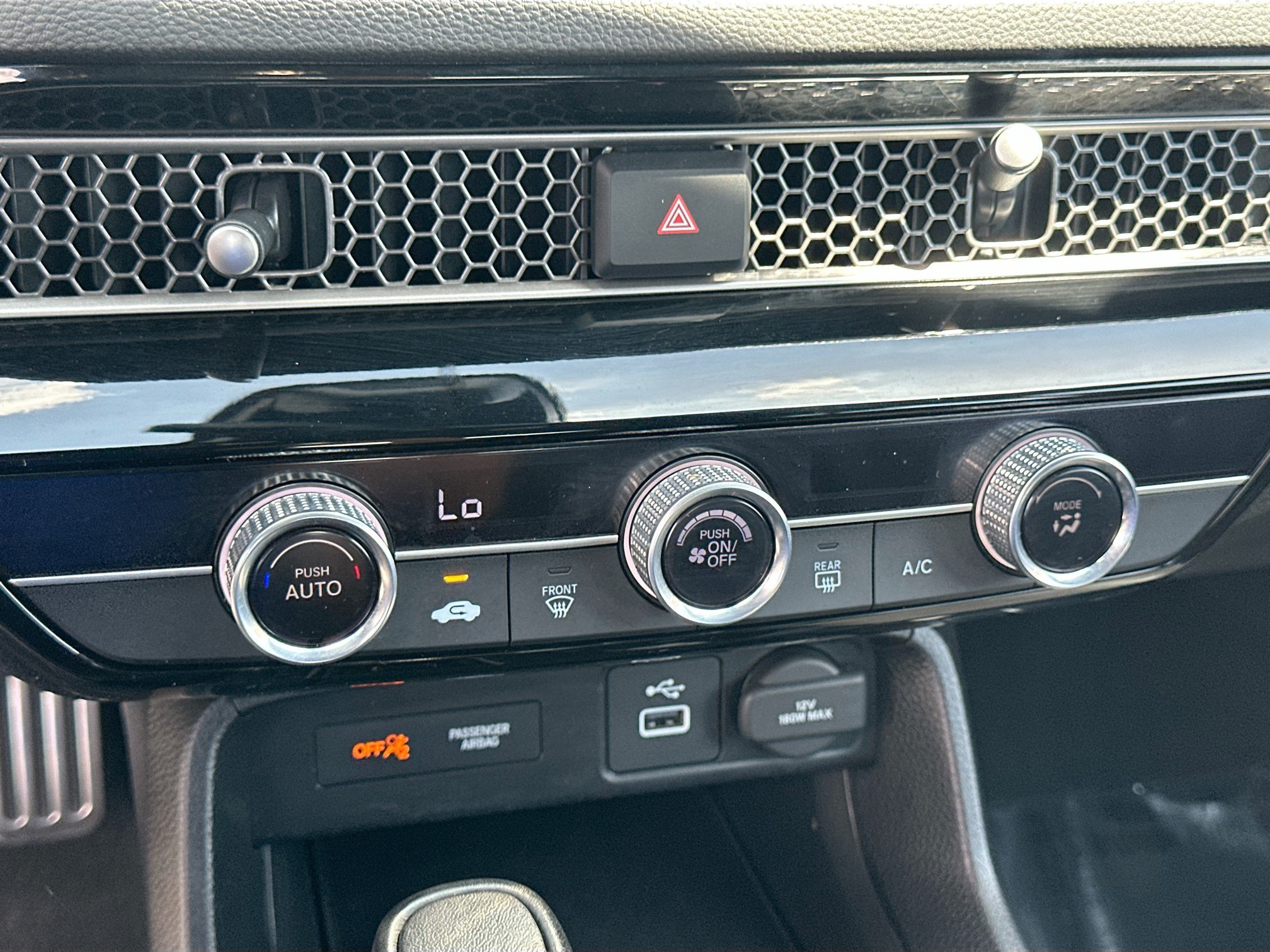 Used 2024 Honda Civic Sport image 12