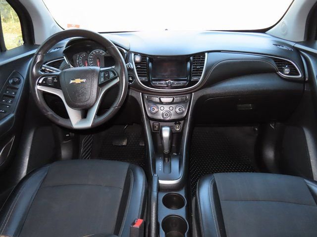Used 2019 Chevrolet Trax LT w/ Driver Confidence Package FWD image 5