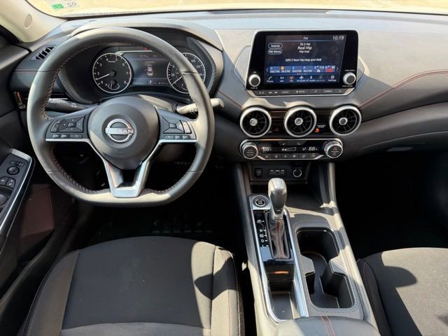 Used 2025 Nissan Sentra SR image 15