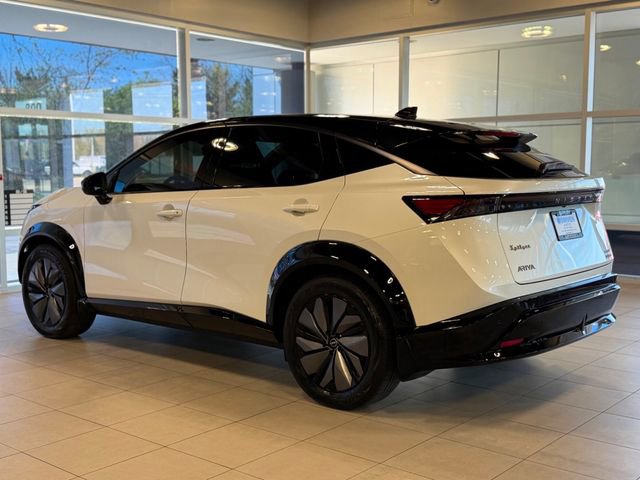 Used 2023 Nissan Ariya AWD image 14