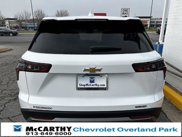New 2026 Chevrolet Equinox LT FWD image 5