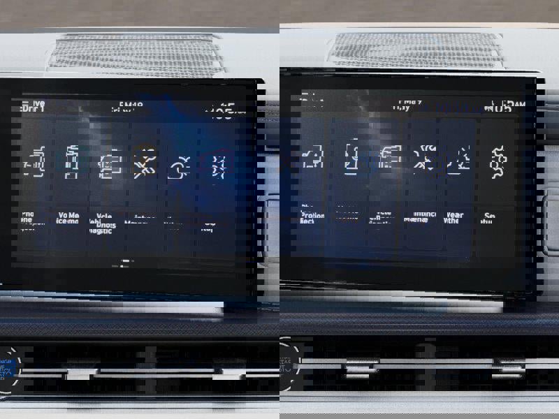 New 2026 Hyundai Santa Fe SE image 43