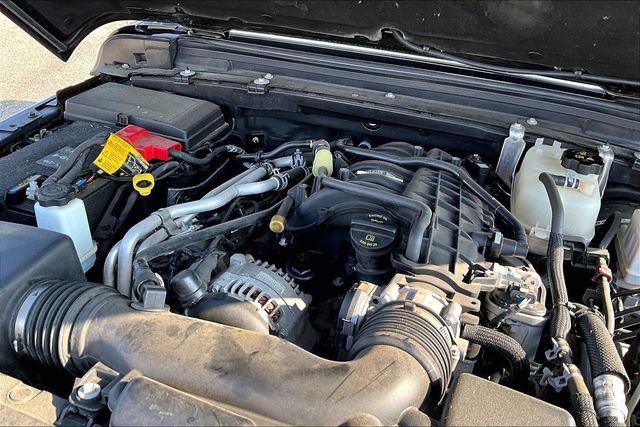 Used 2023 Jeep Gladiator Sport AWD/4WD image 31
