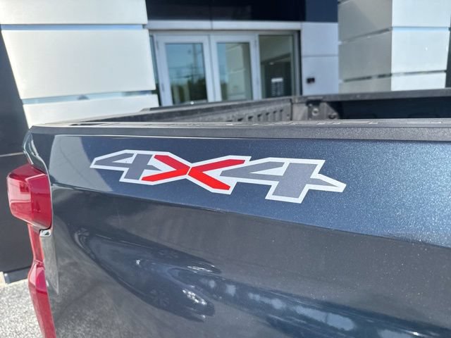 Certified 2020 Chevrolet Silverado 1500 LT w/ All-Star Edition AWD/4WD image 11
