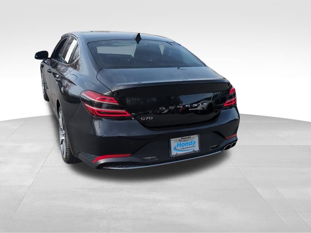 Used 2023 Genesis G70 2.0T image 6