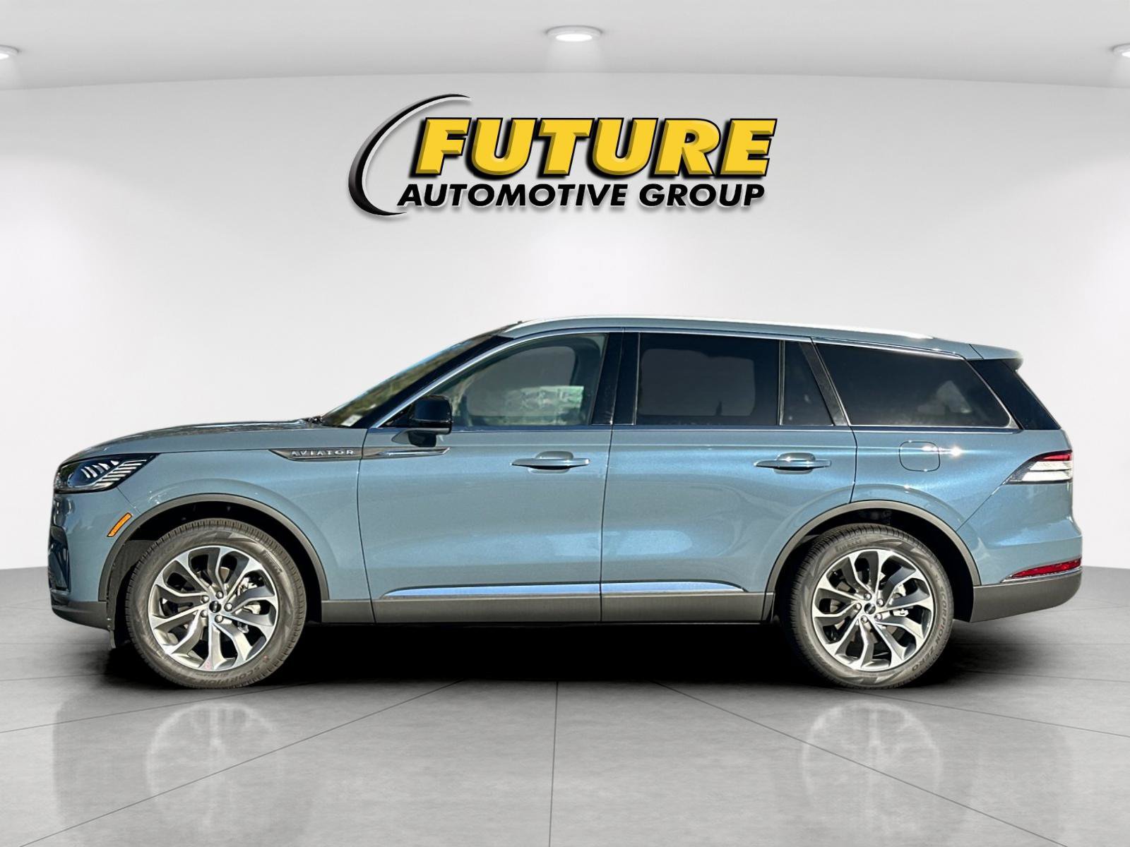 New 2026 Lincoln Aviator Reserve AWD/4WD image 6