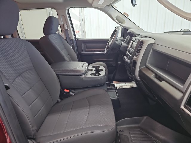 Used 2019 RAM 1500 Express w/ Express Value Package AWD/4WD image 27