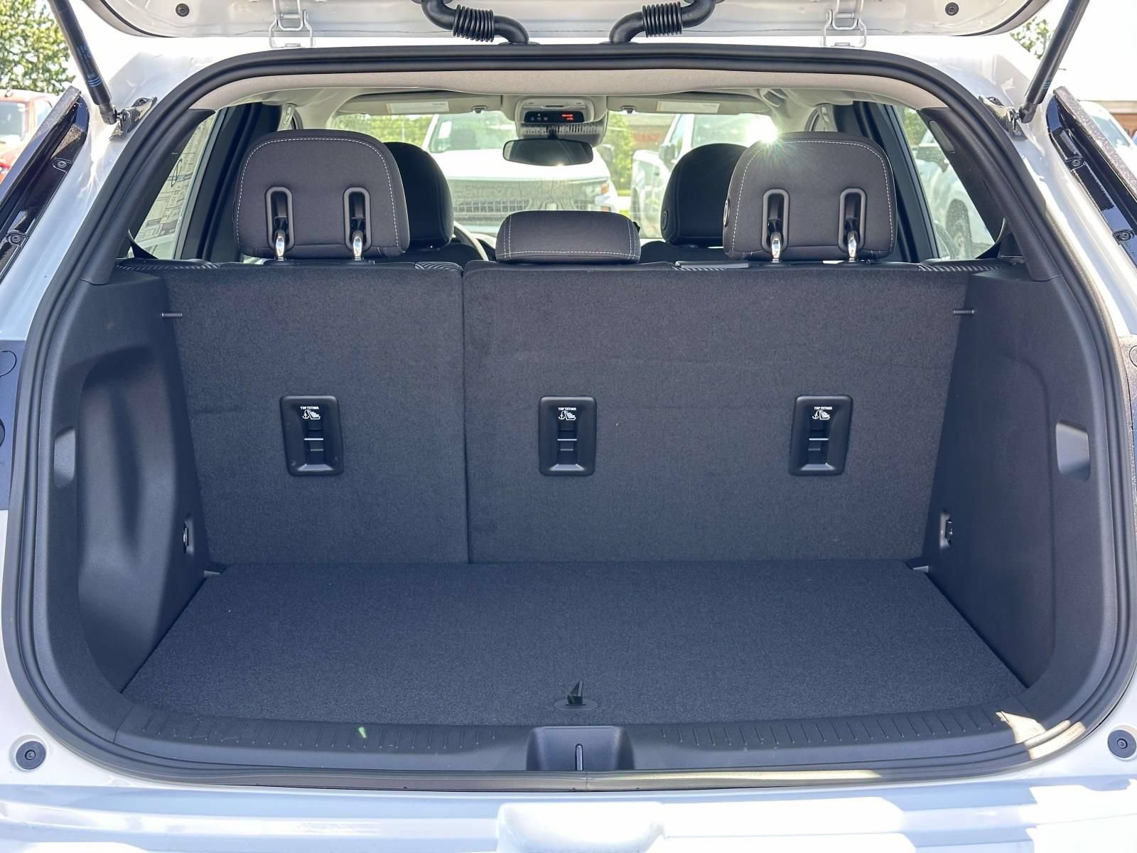 New 2027 Chevrolet Bolt LT FWD image 22