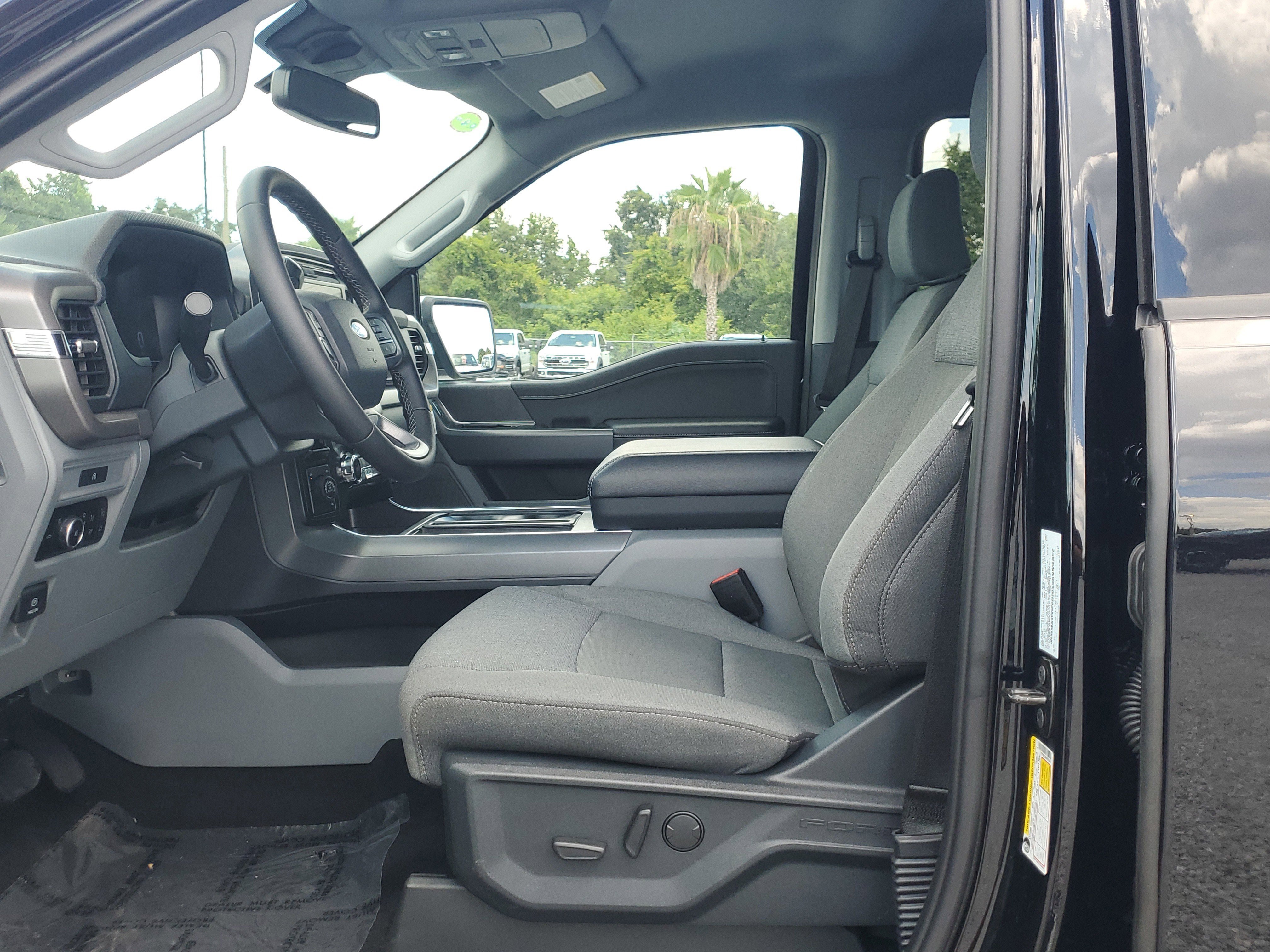 New 2025 Ford F150 XLT w/ Equipment Group 302A MID image 18