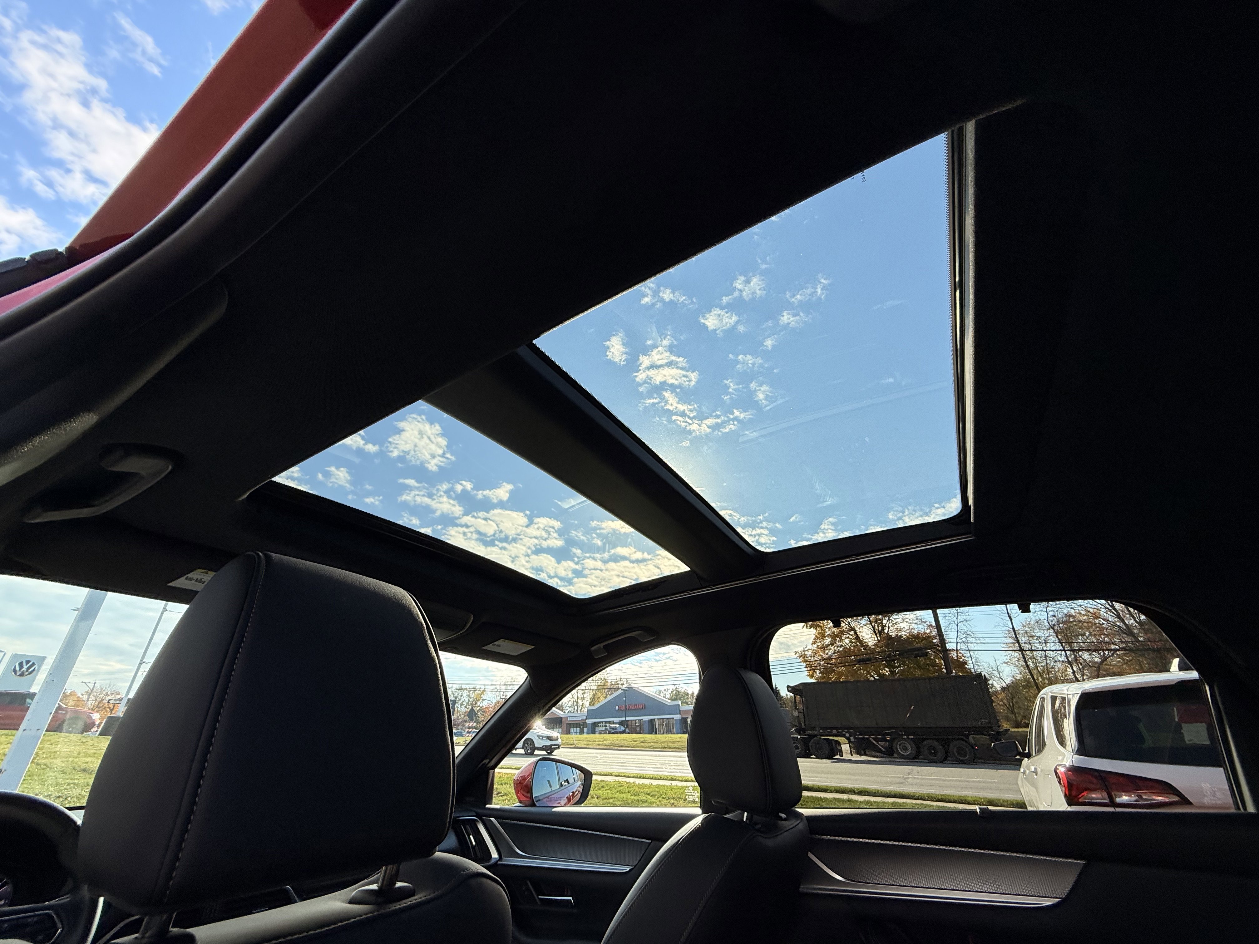 Certified 2024 MAZDA CX-90 Plug-In Hybrid w/ Premium Plus image 8