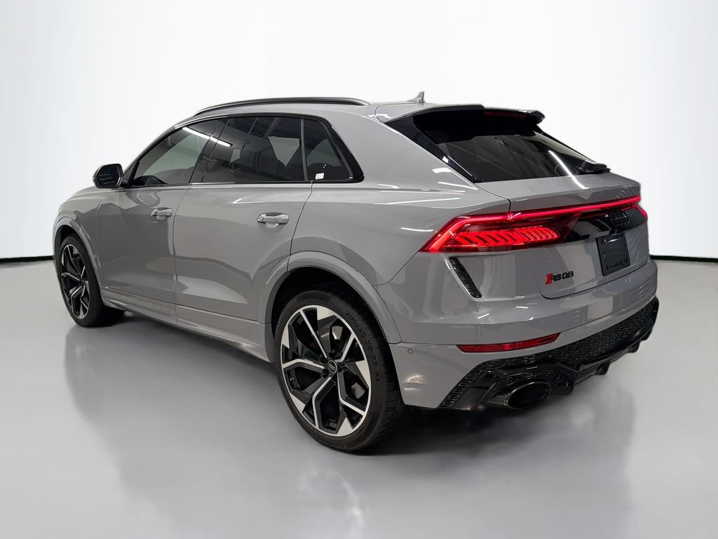 Used 2024 Audi RS Q8 AWD/4WD image 3