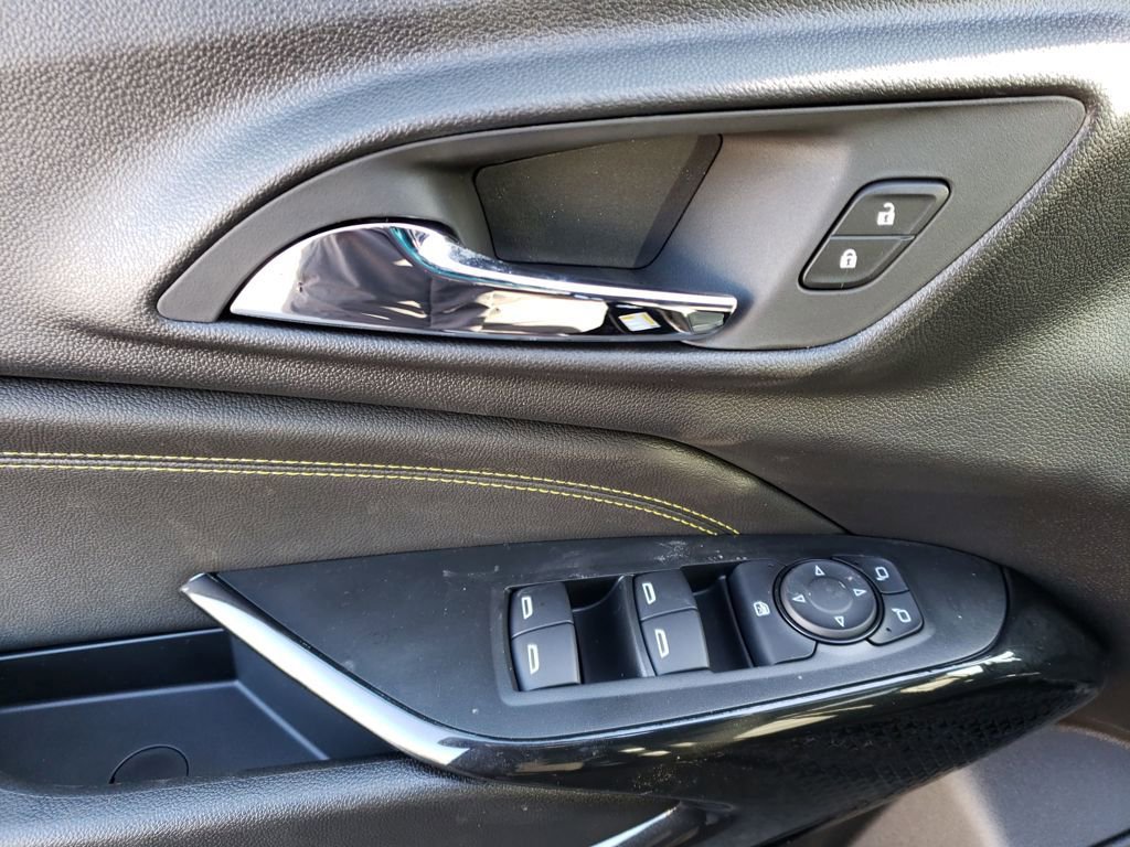 New 2026 Chevrolet Trax ACTIV w/ Sunroof Package image 11