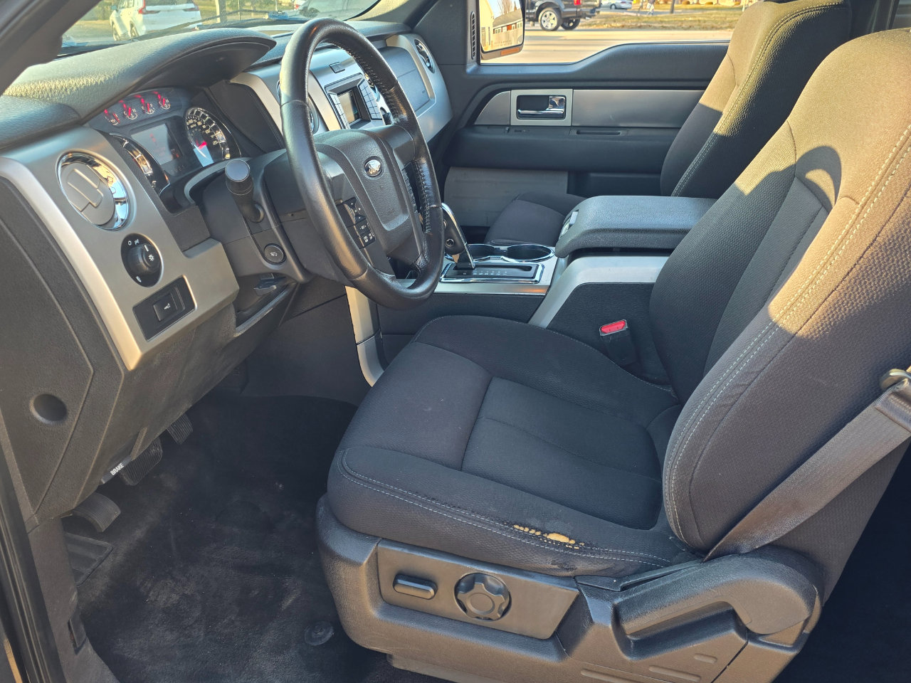 Used 2014 Ford F150 FX4 w/ Equipment Group 401A Mid image 5
