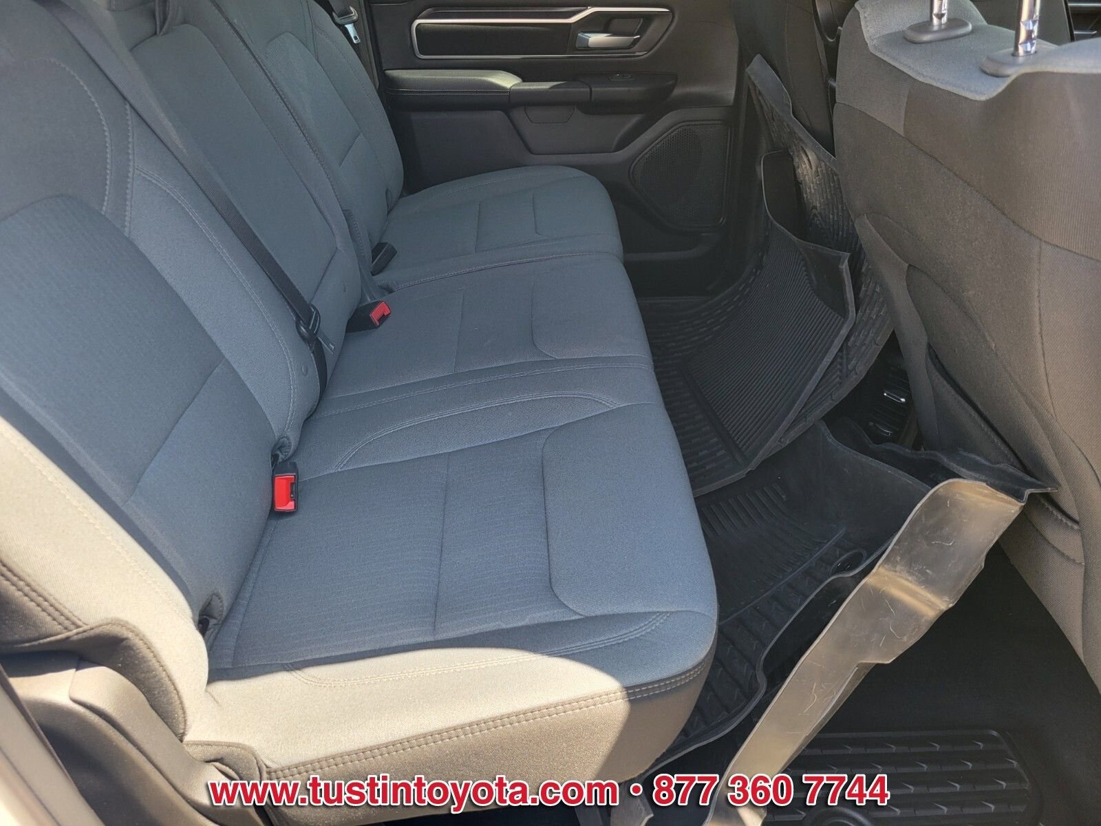 Used 2024 RAM 1500 Big Horn RWD image 14