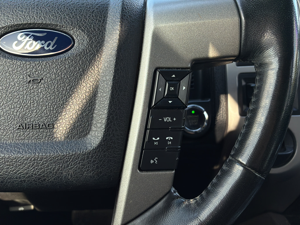 Used 2016 Ford Expedition Limited RWD image 28