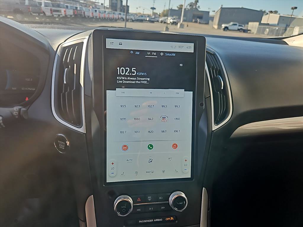 Used 2024 Ford Edge SEL image 17