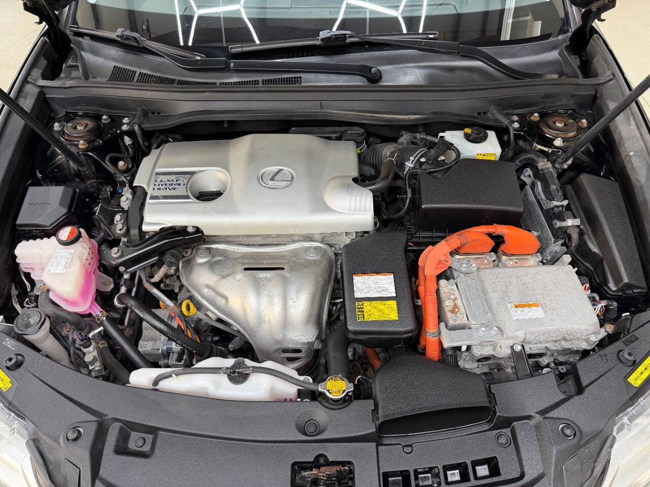 Used 2015 Lexus ES 300h w/ Navigation System Package FWD image 7