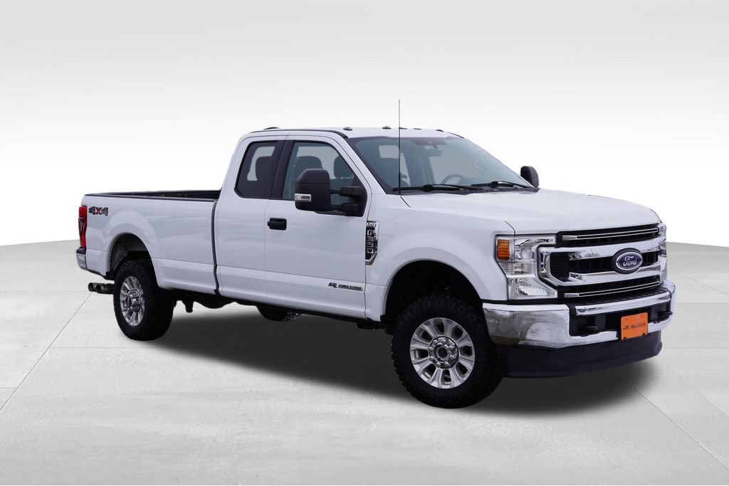 Used 2022 Ford F350 XLT image 1