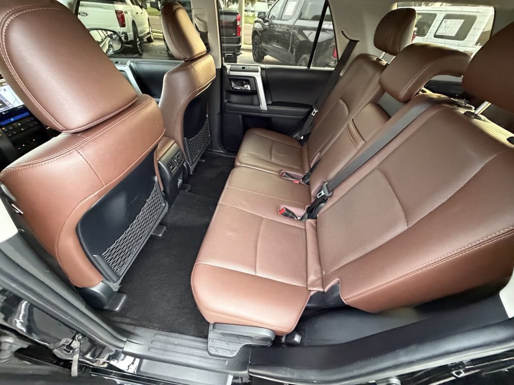 Used 2023 Toyota 4Runner Limited RWD image 12