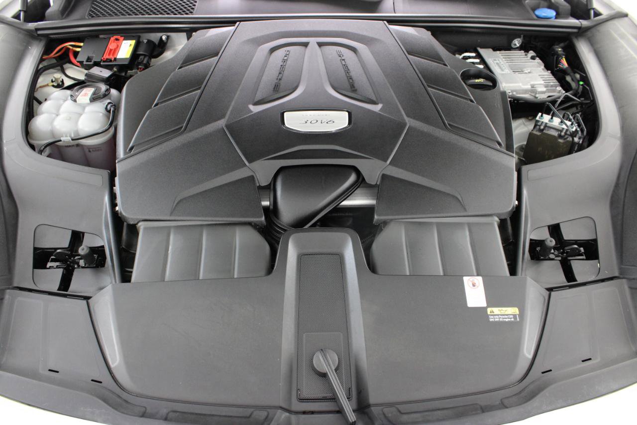 Used 2021 Porsche Cayenne image 75