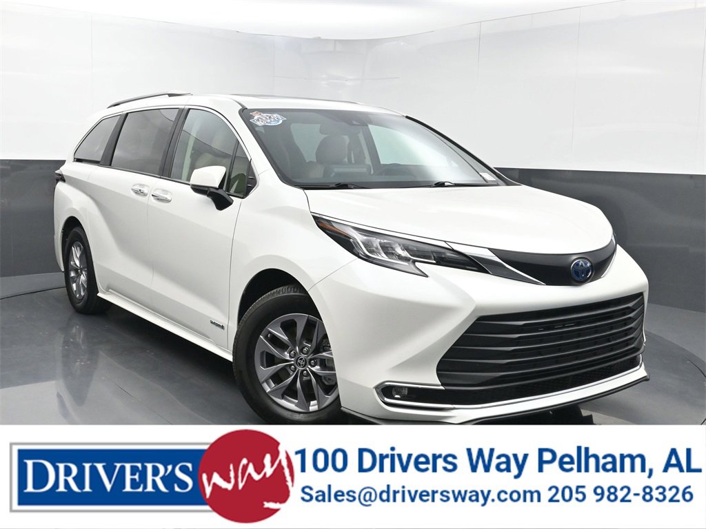 Used 2021 Toyota Sienna XLE